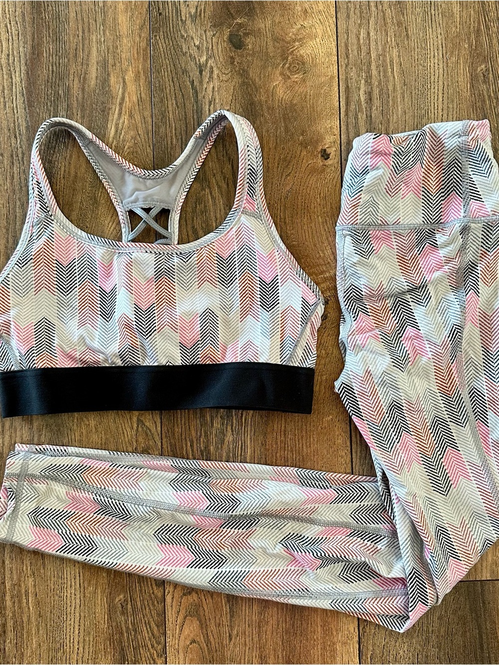 Victoria’s Secret Pink & Gray Chevron Active Set - Sports Bra and Leggings